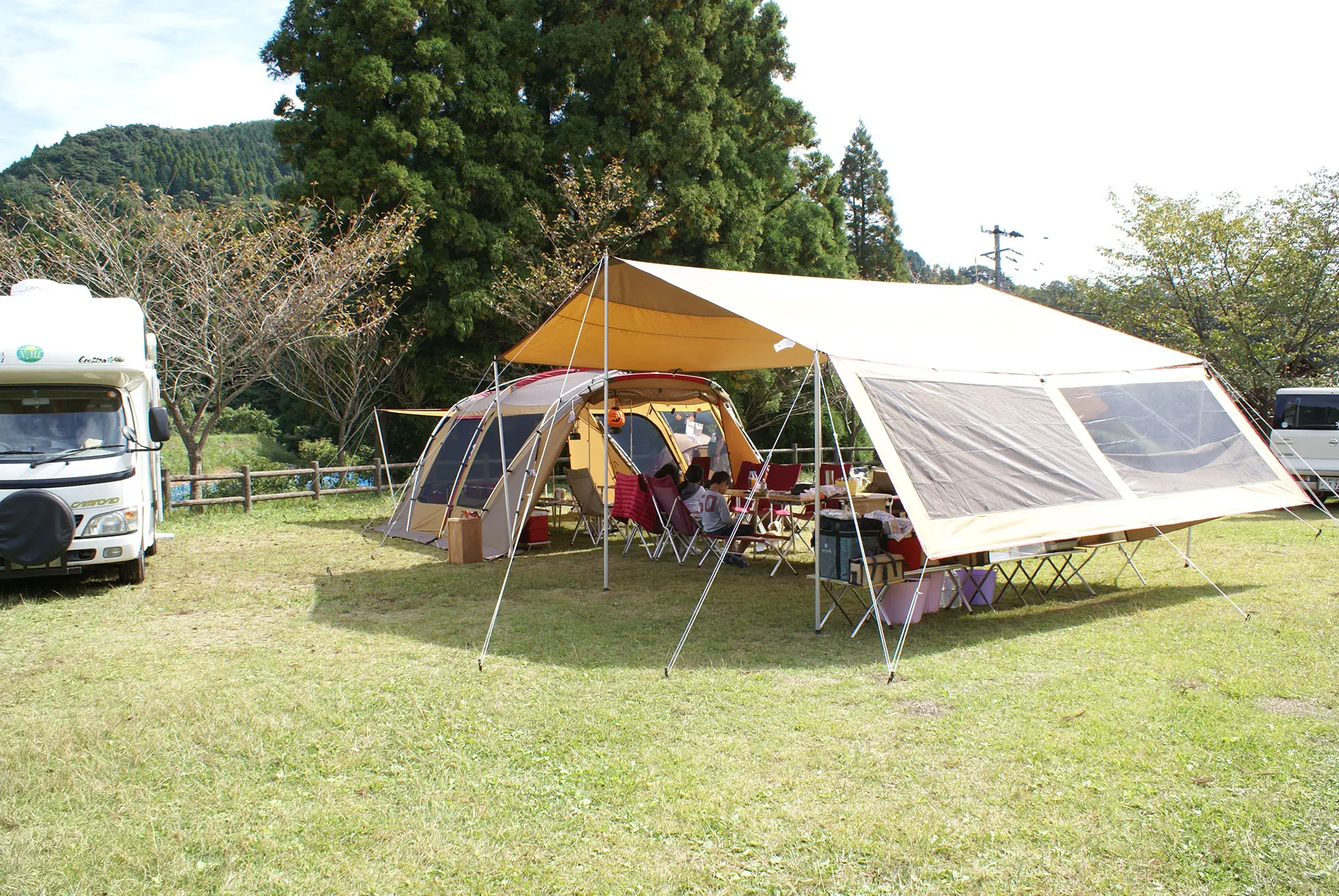 吉野山キャンプ場　レクタＬ