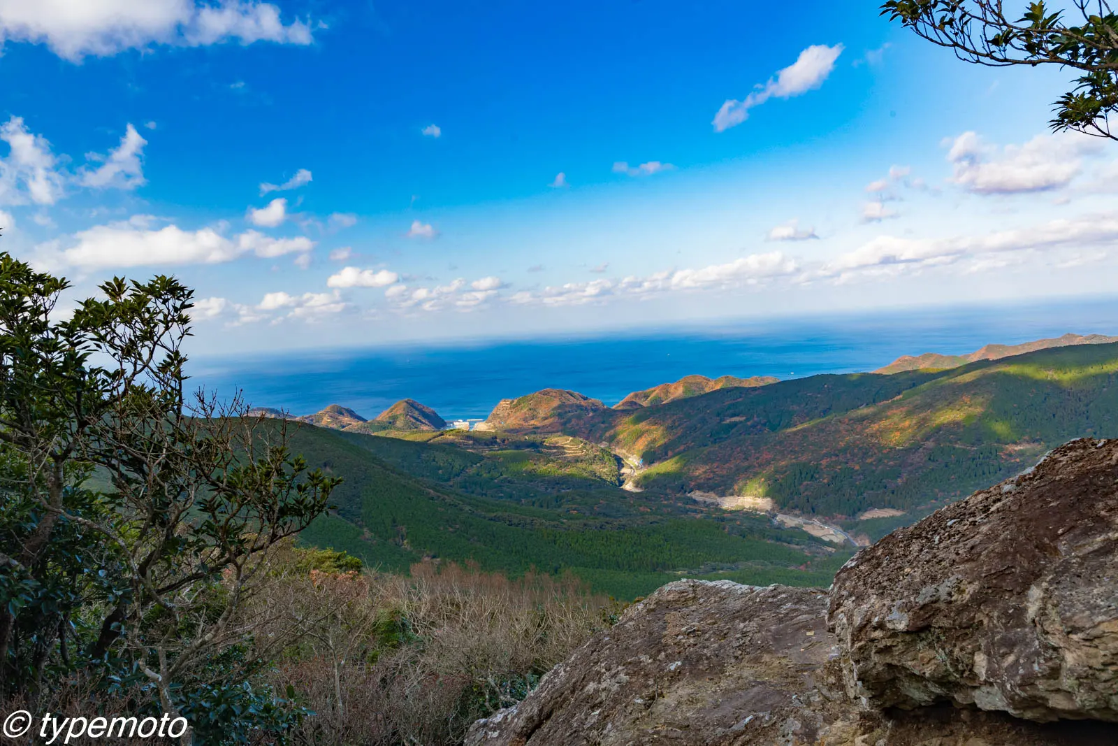 対馬　竜良山
